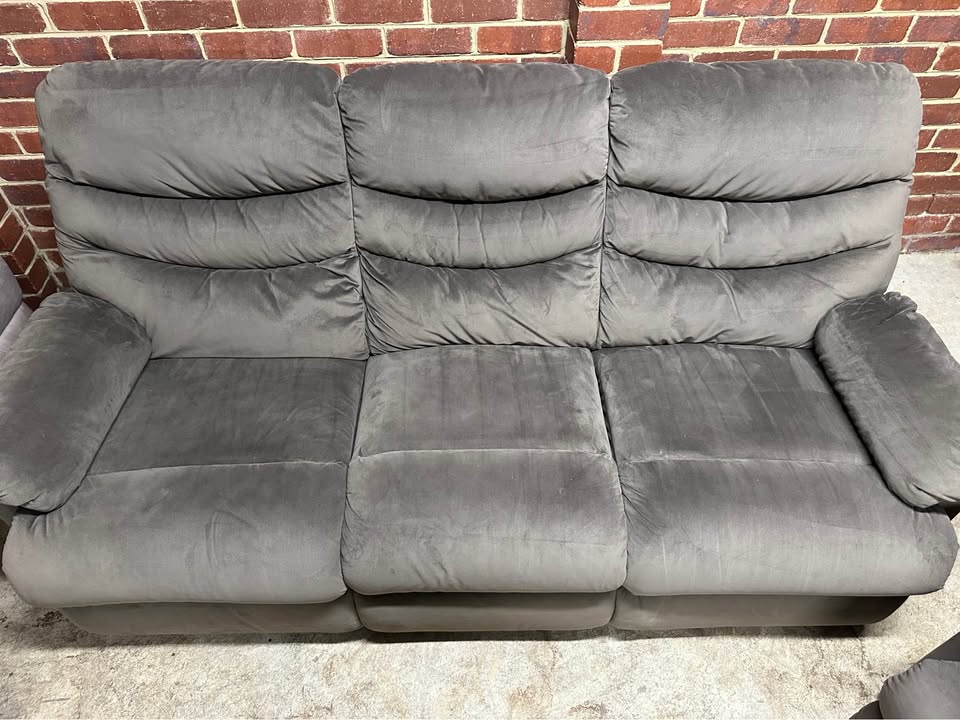 3+1+1 Recliner Sofa Set | Grey Fabric | Manual Recliners | Like New photo 8