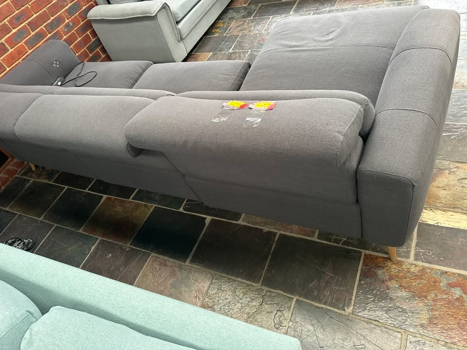 Nick Scali Electric Recliner Sofa with Chaise photo 5